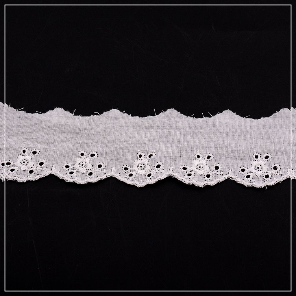 Cotton One Side Border Lace