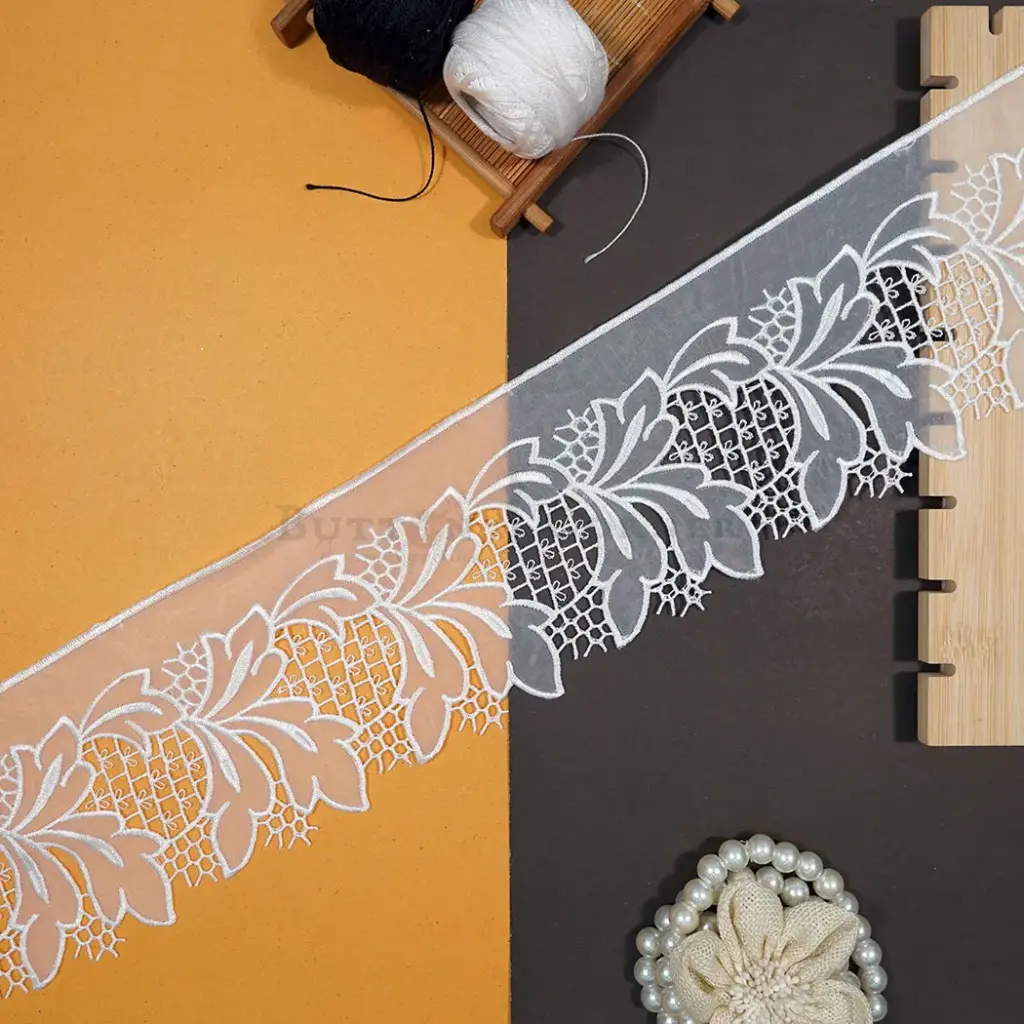One Side Border Organza Lace