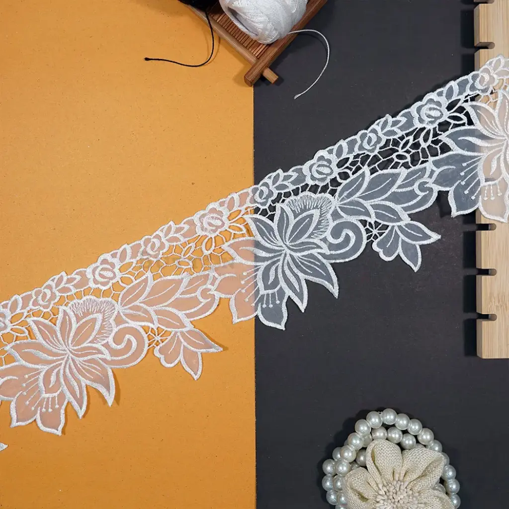 One Side Border Organza Lace