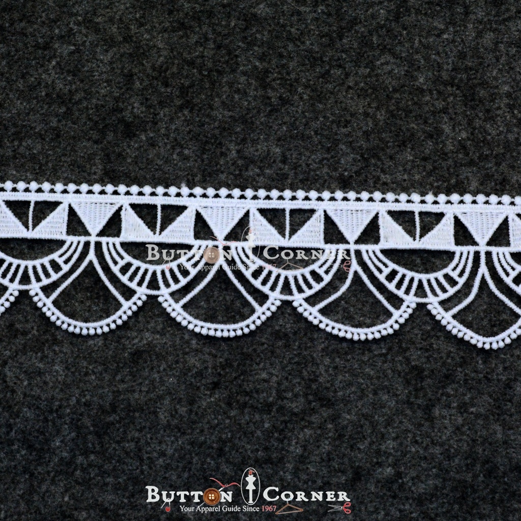 One Side Border Shuttle Lace