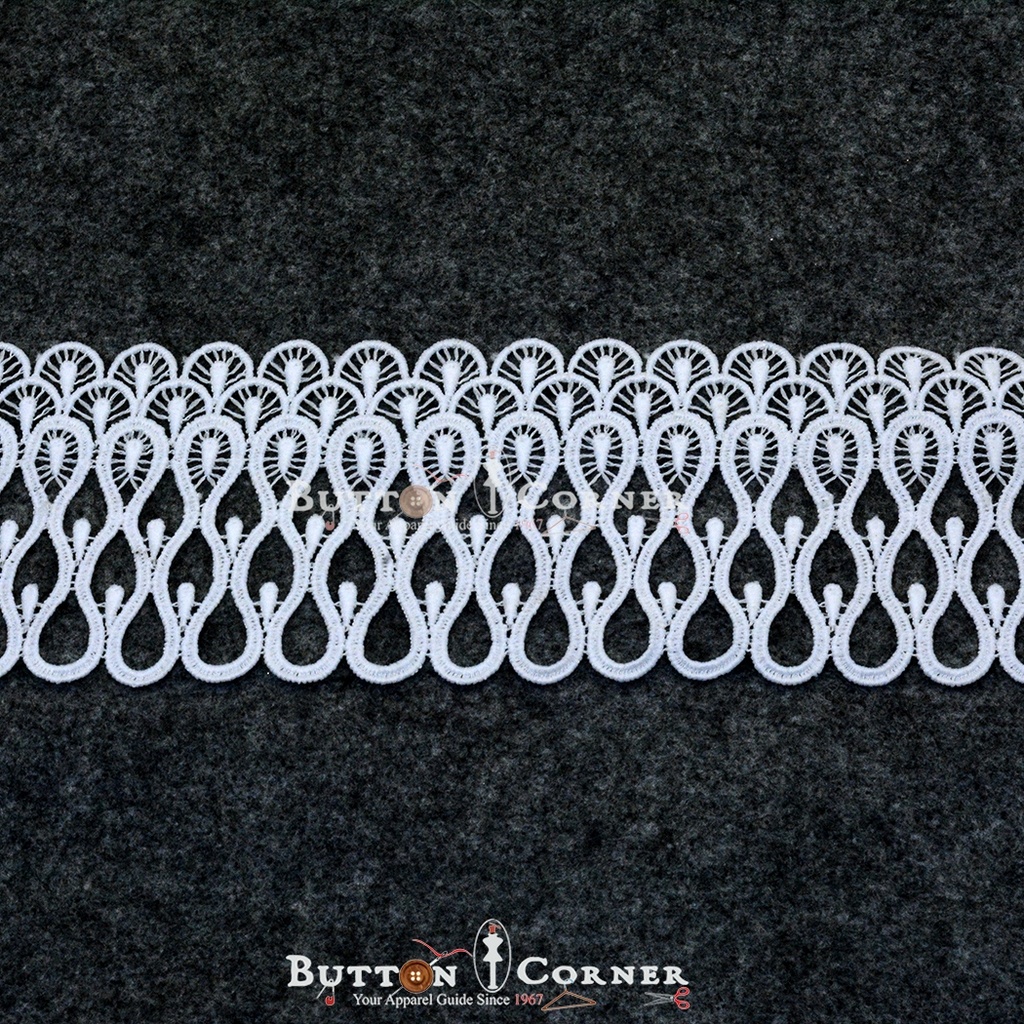 One Side Border Shuttle Lace