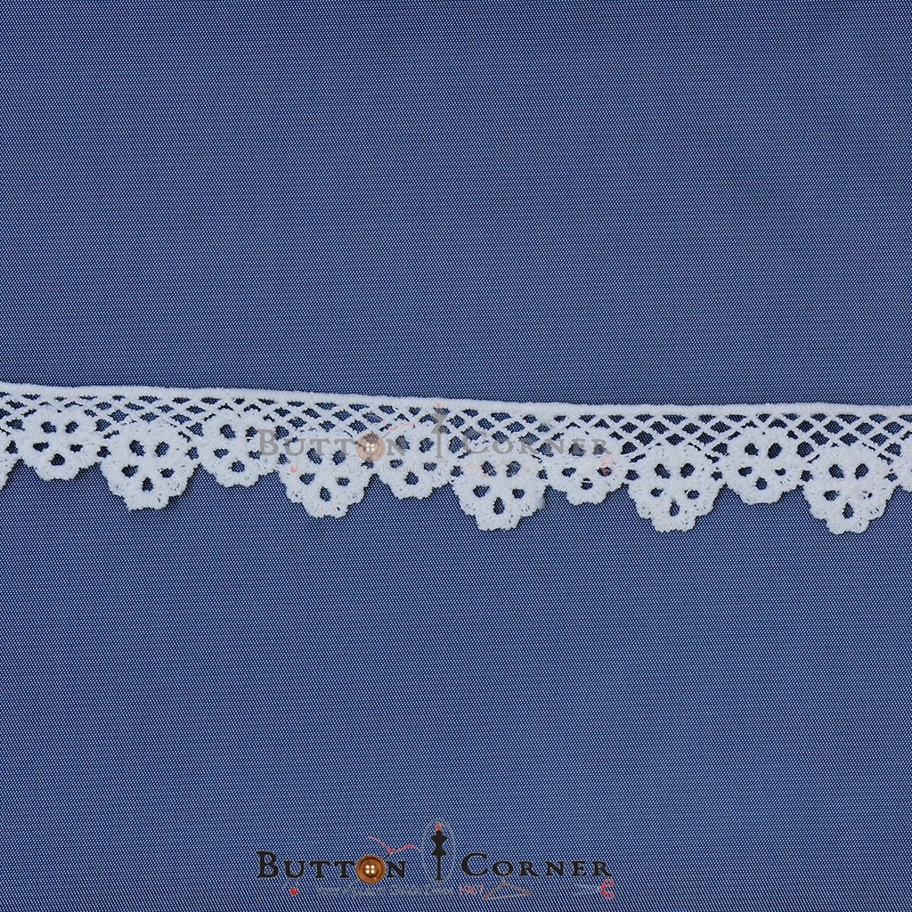 One Side Border Shuttle Lace