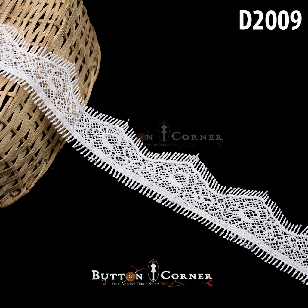 Shuttle One Side Border Lace