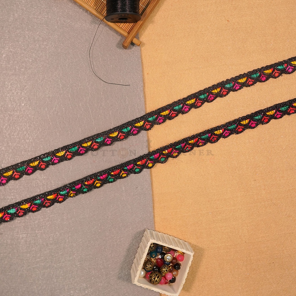 Fancy Gota Lace With Thread