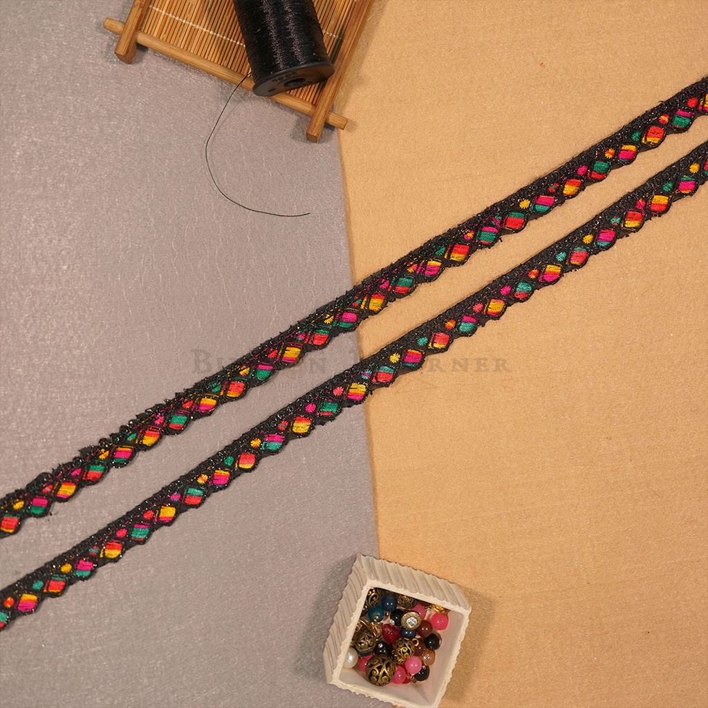 Fancy Gota Lace With Thread