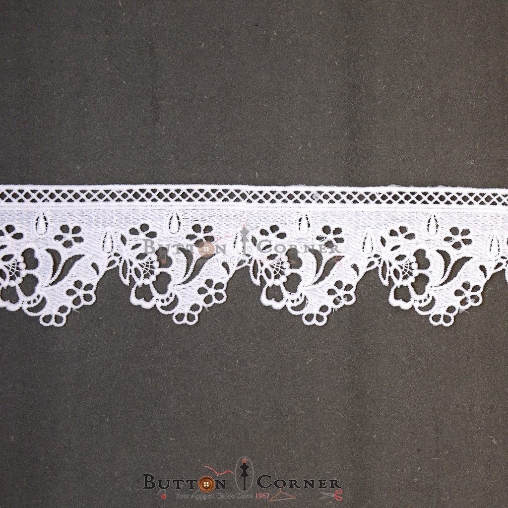 One Side Border Shuttle Lace
