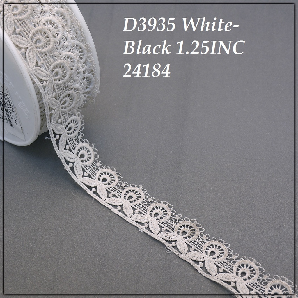 One Side Border Shuttle Lace
