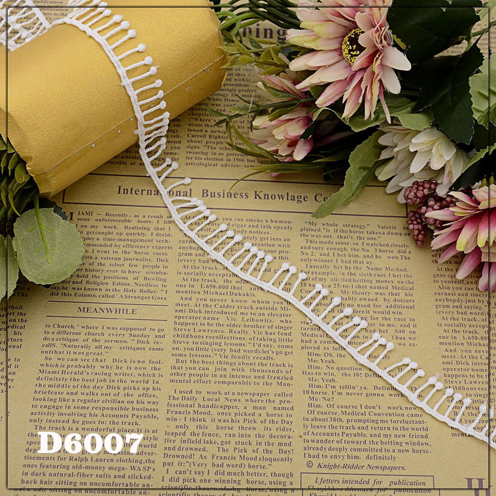 Shuttle One Side Border Lace