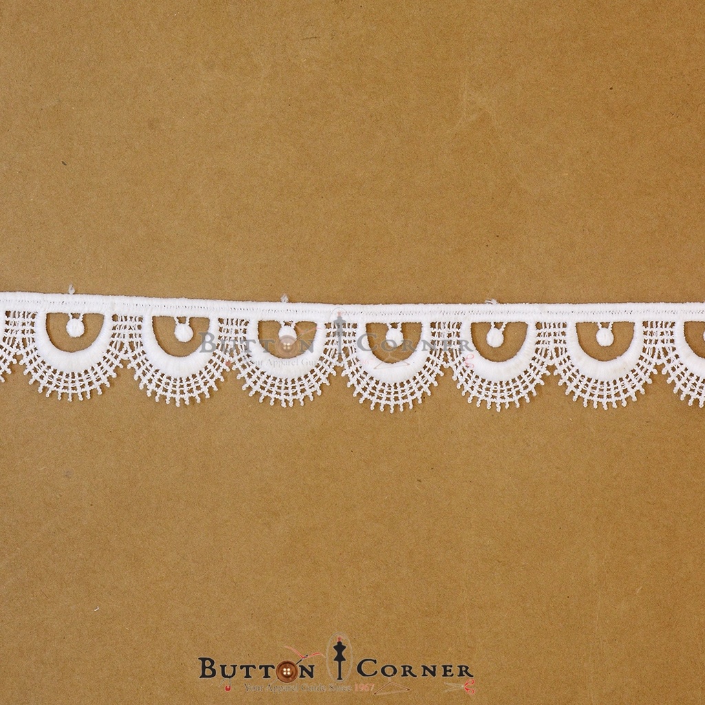 One Side Border Shuttle Lace