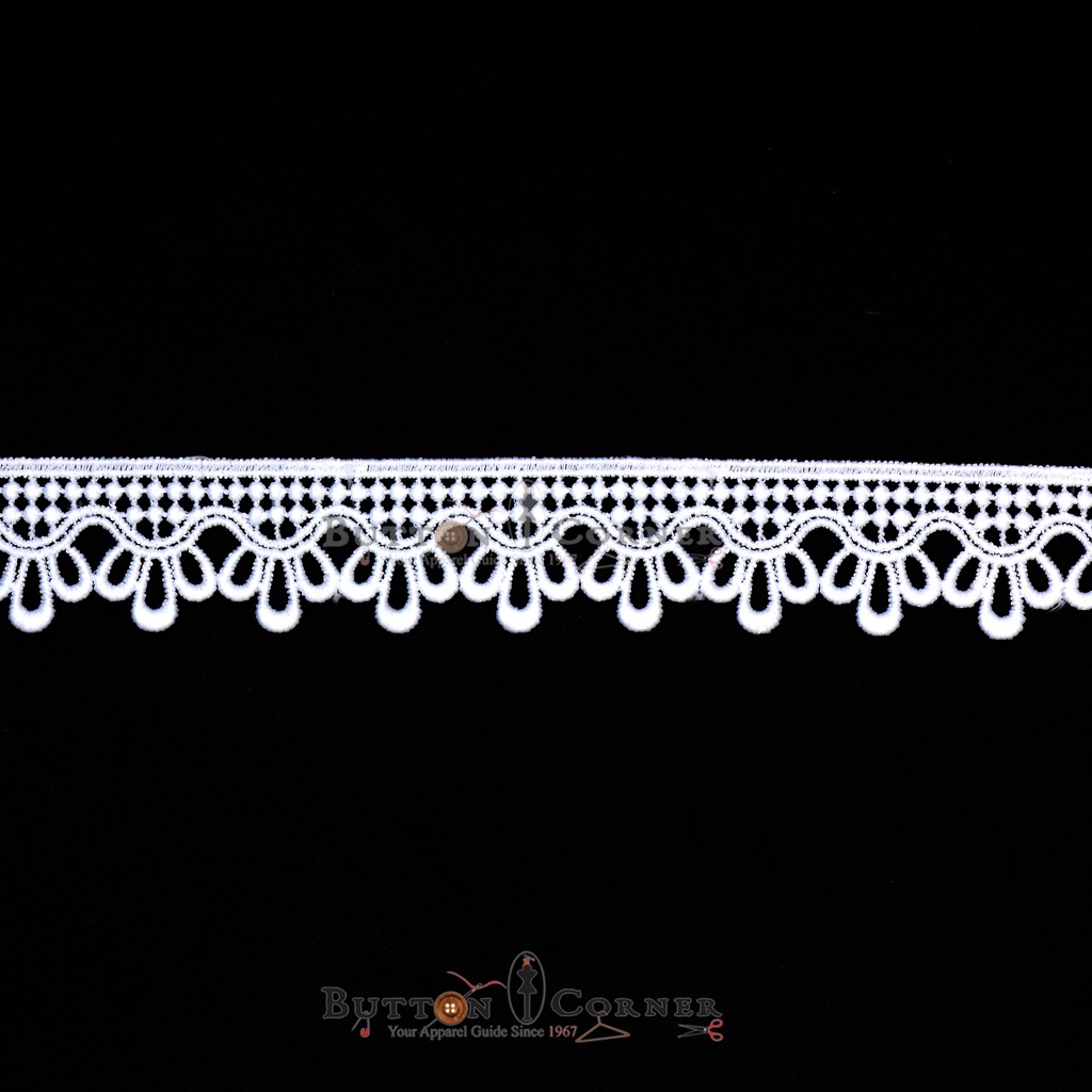 One Side Border Shuttle Lace
