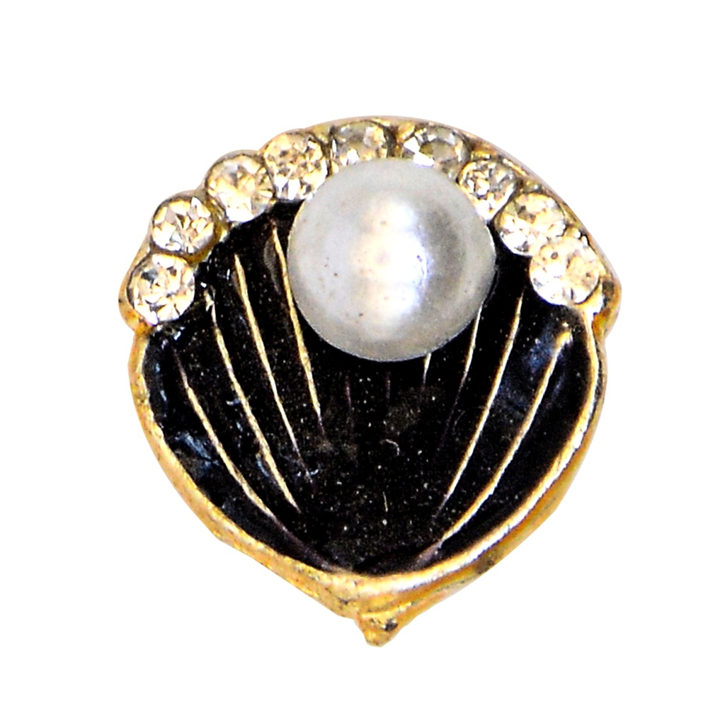 Seashell With Pearl & Stone Button