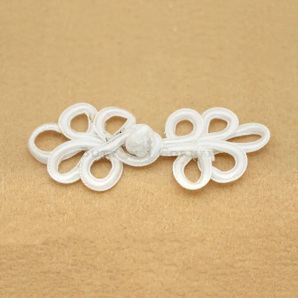 Loop Design Chinese Knot Frog Clasp Closure Toggle Button