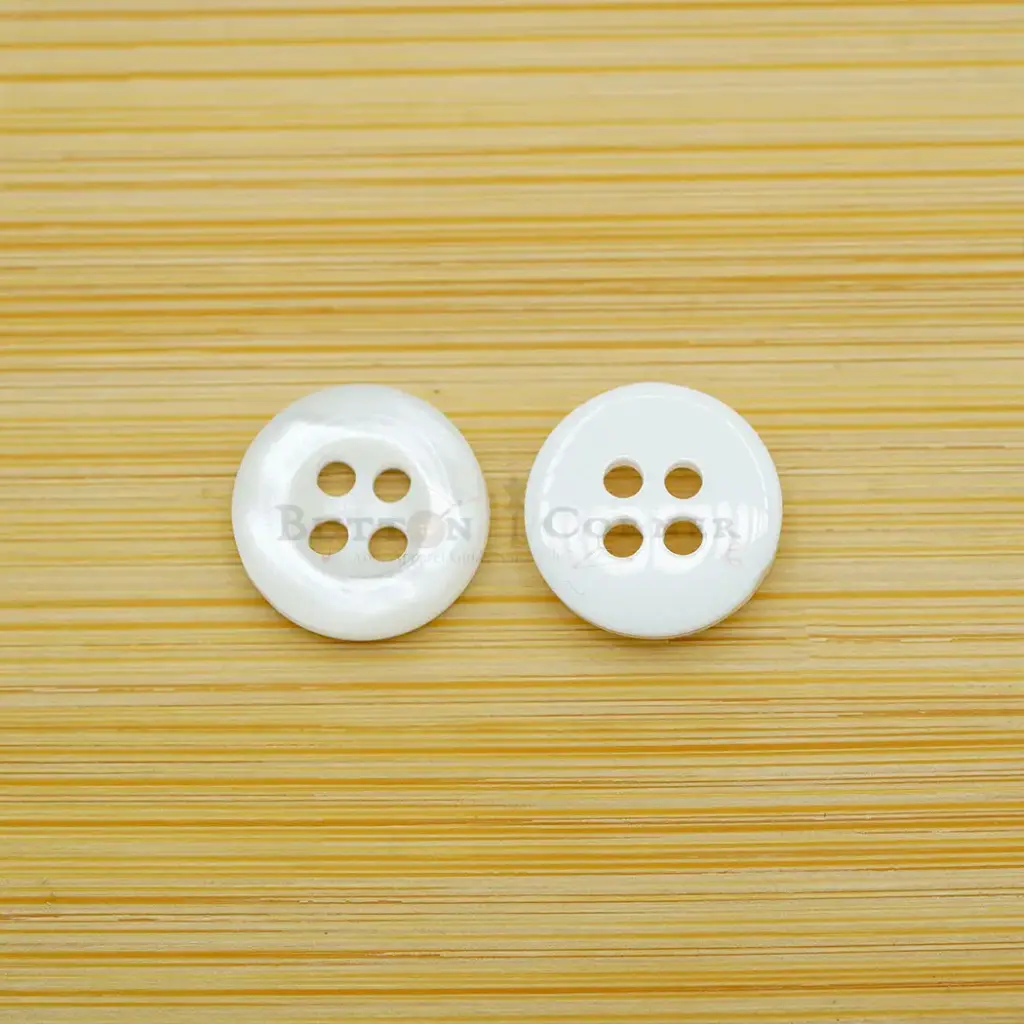 Sleek Smooth Surface Border 4-hole Shirt Button