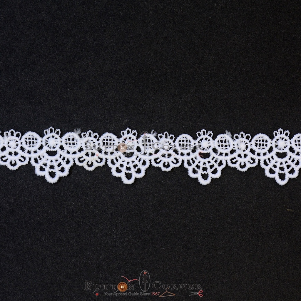 One Side Border Shuttle Lace