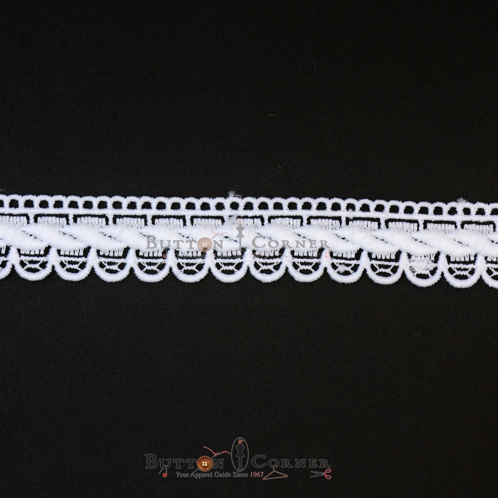 One Side Border Shuttle Lace