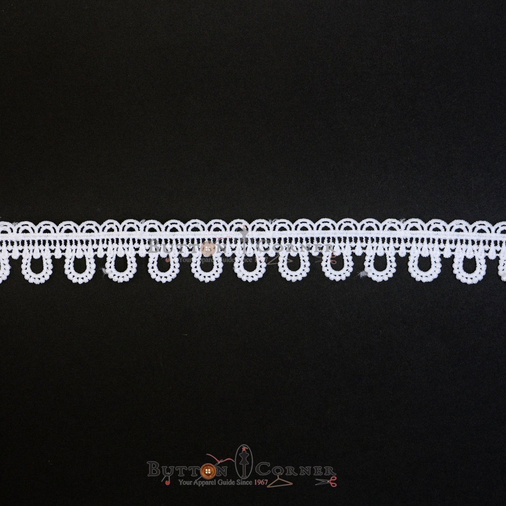 One Side Border Shuttle Lace