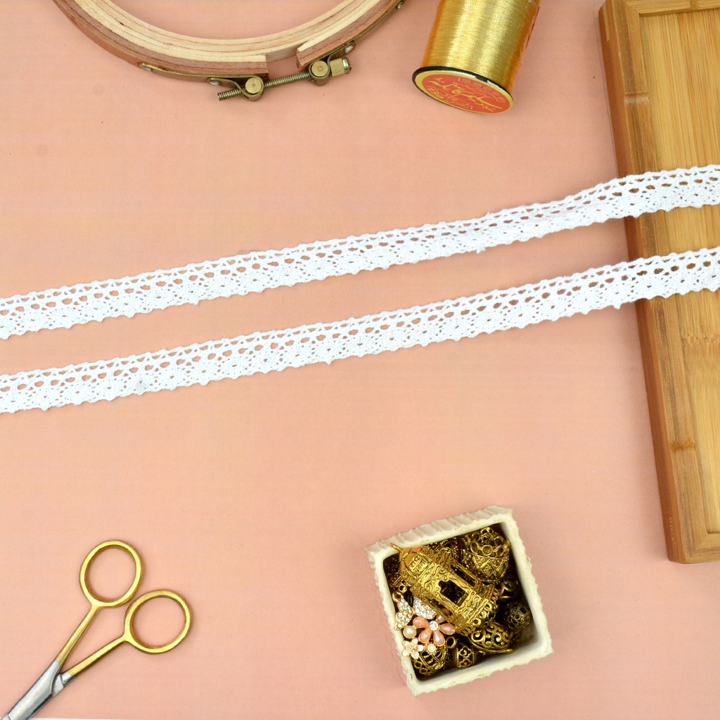 One Side Border Crochet Lace