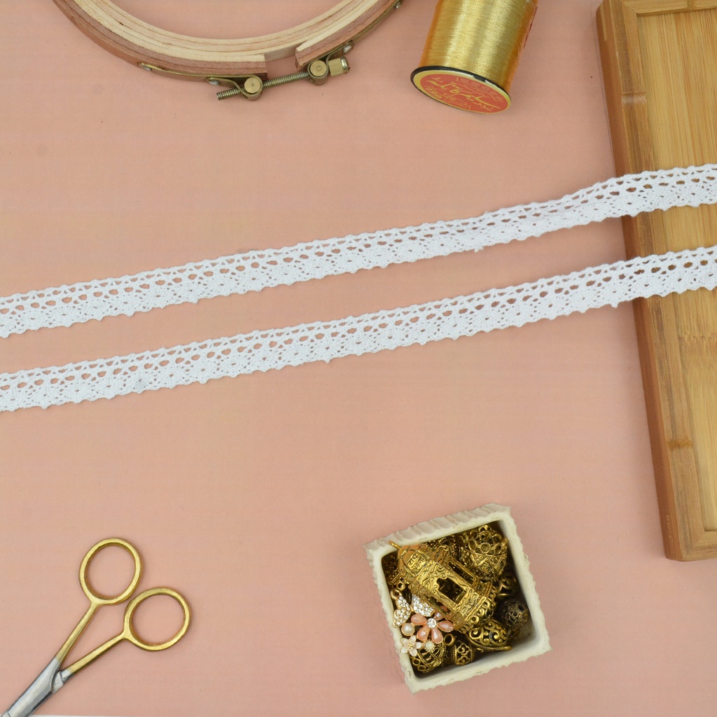 One Side Border Crochet Lace