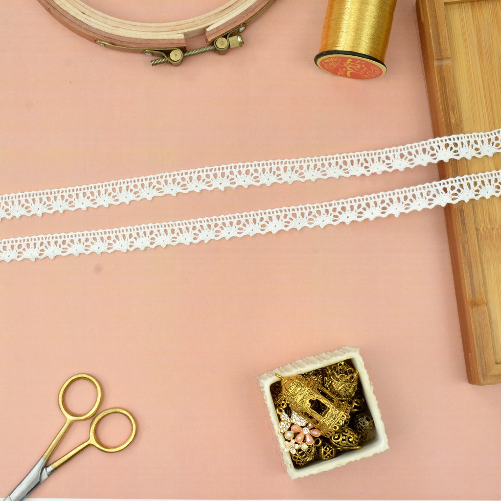 One Side Border Crochet Lace