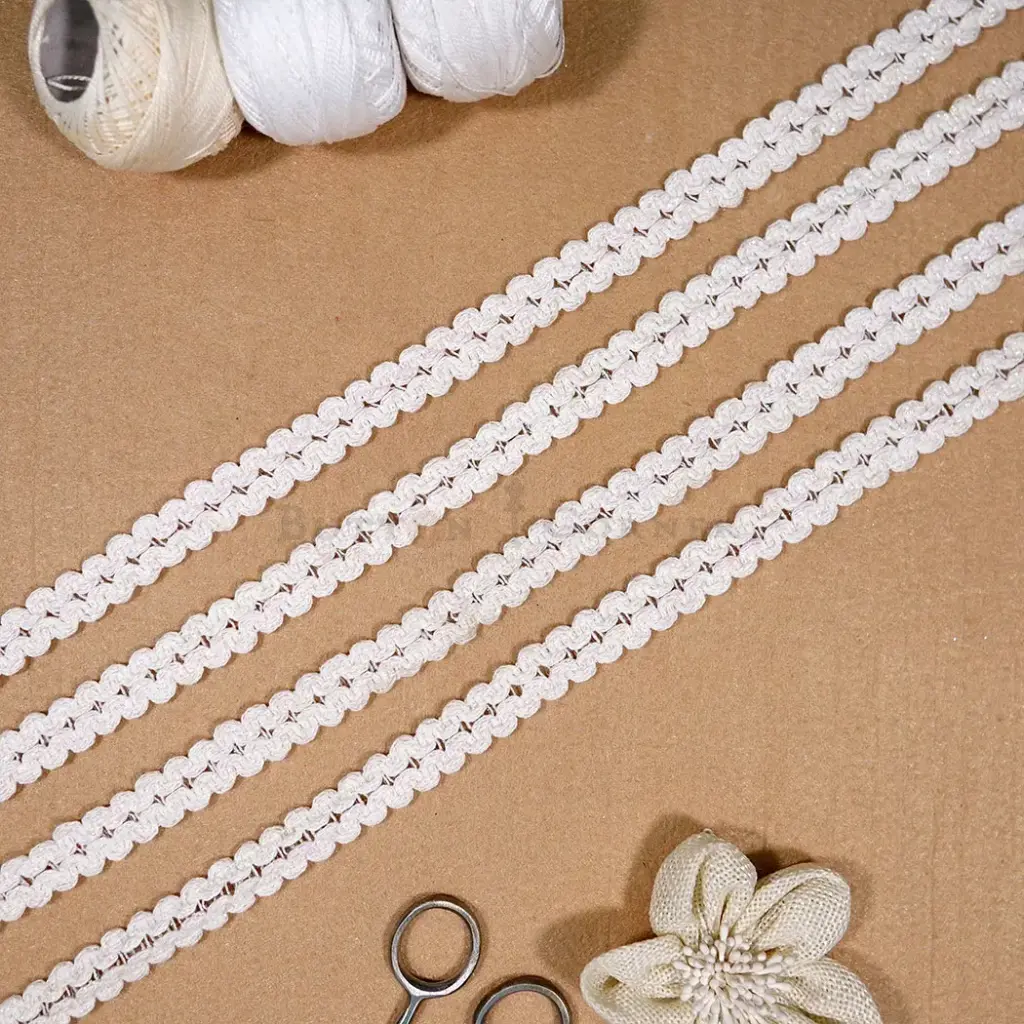 Zigzag Lurex Yarn Crochet Lace