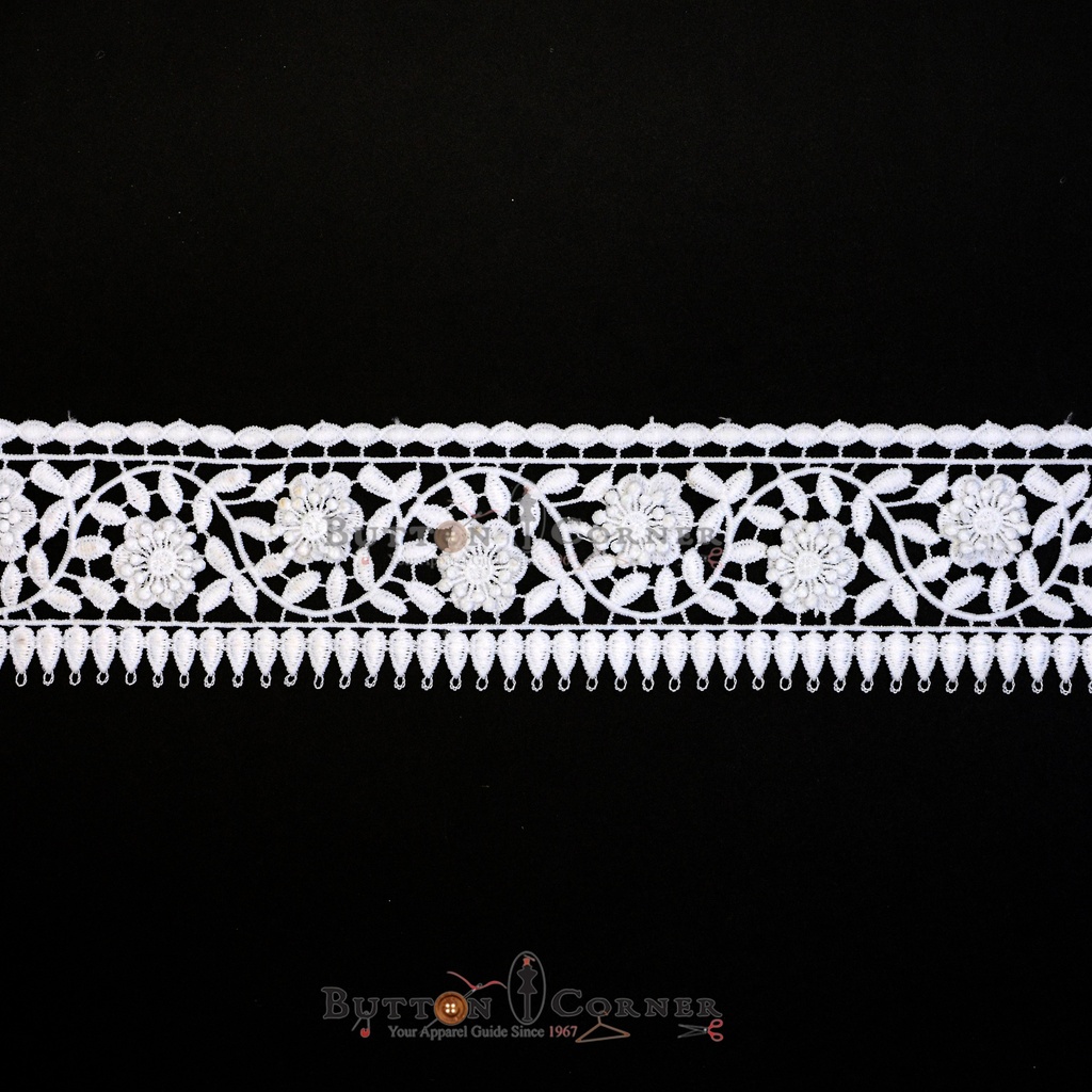 One Side Border Shuttle Lace