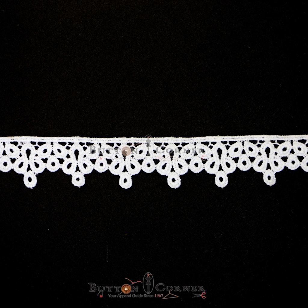 One Side Border Shuttle Lace