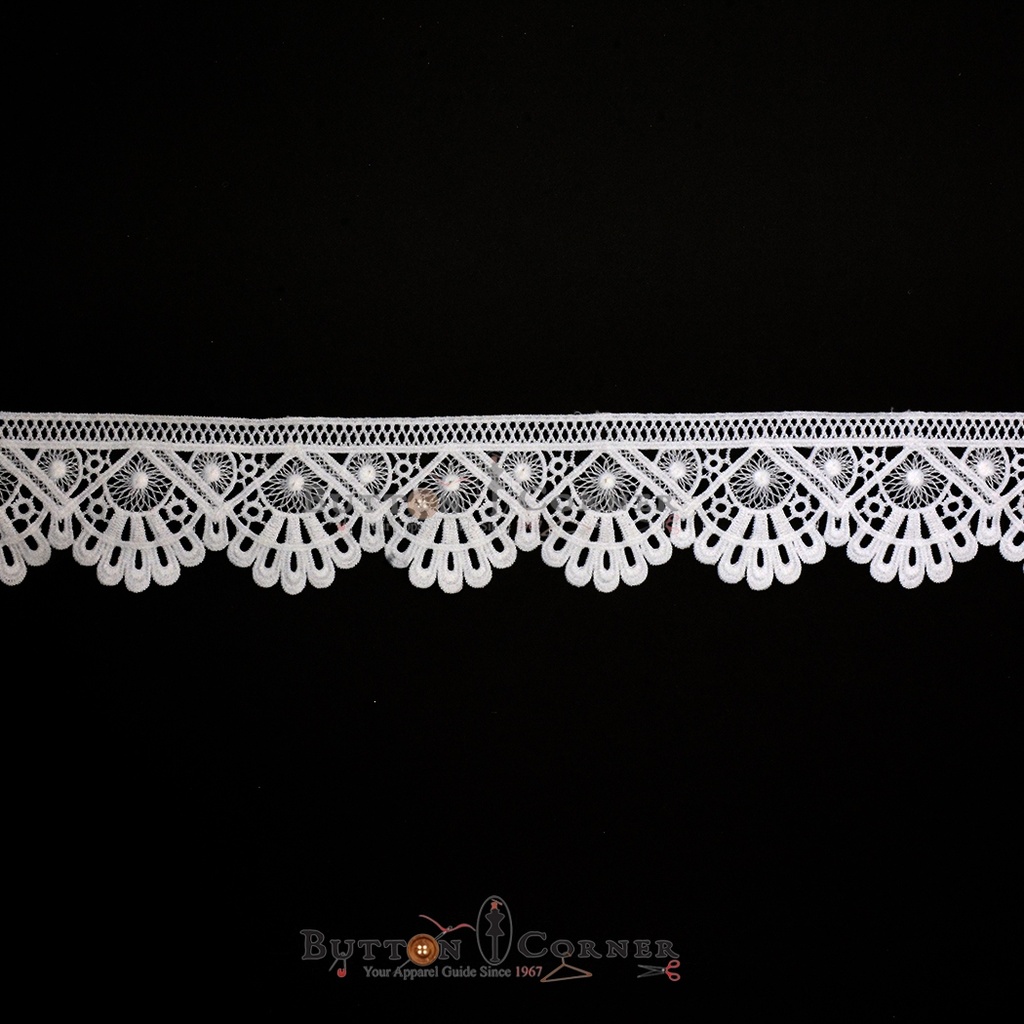 One Side Border Shuttle Lace
