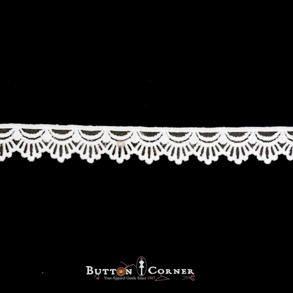 One Side Border Shuttle Lace