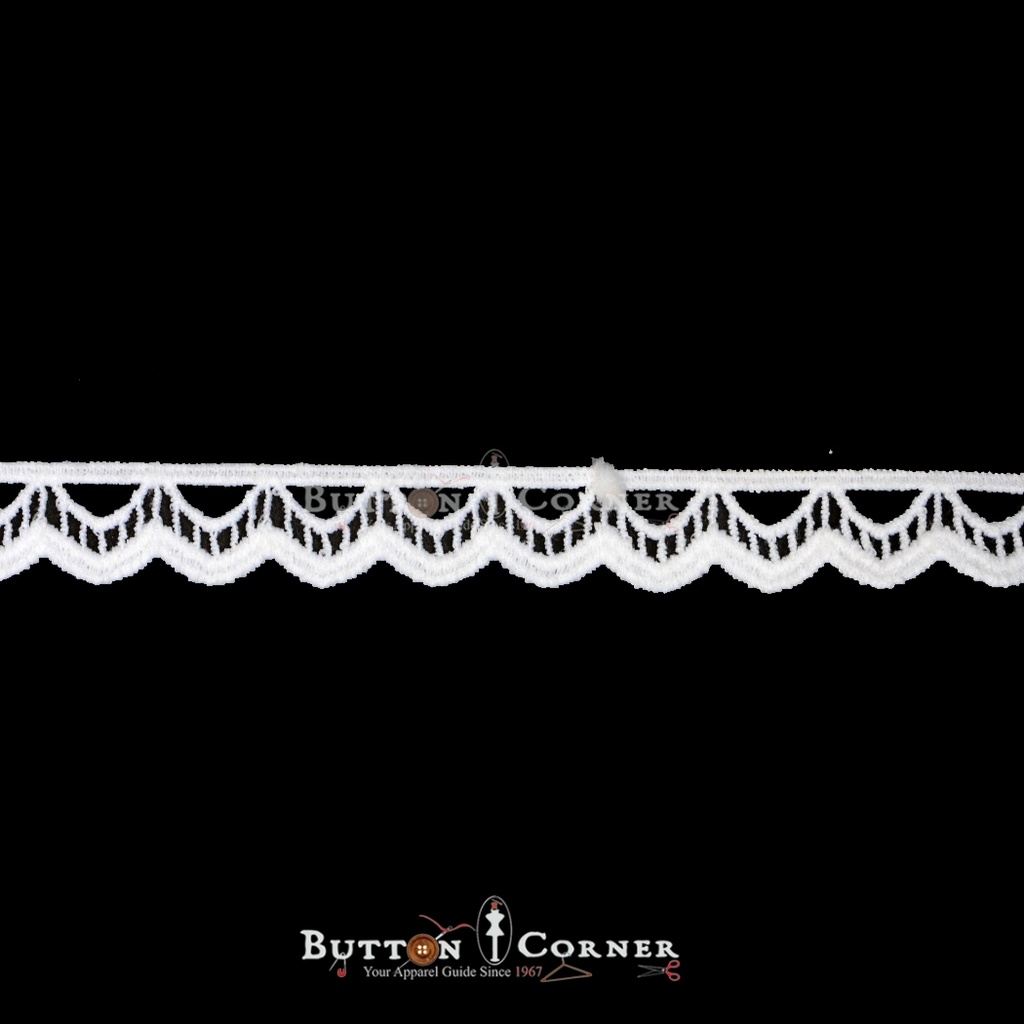One Side Border Shuttle Lace