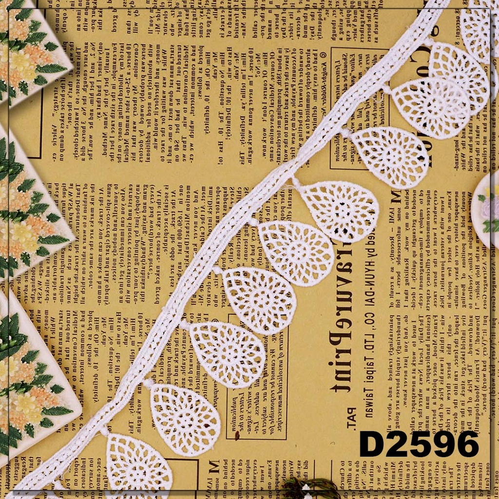 Shuttle Hanging Lace