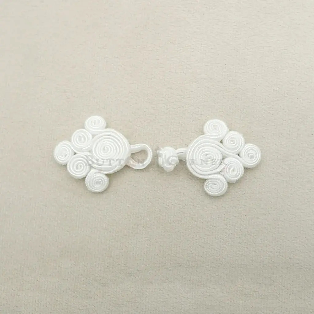 Spiral Design Chinese Knot Frog Closure Button