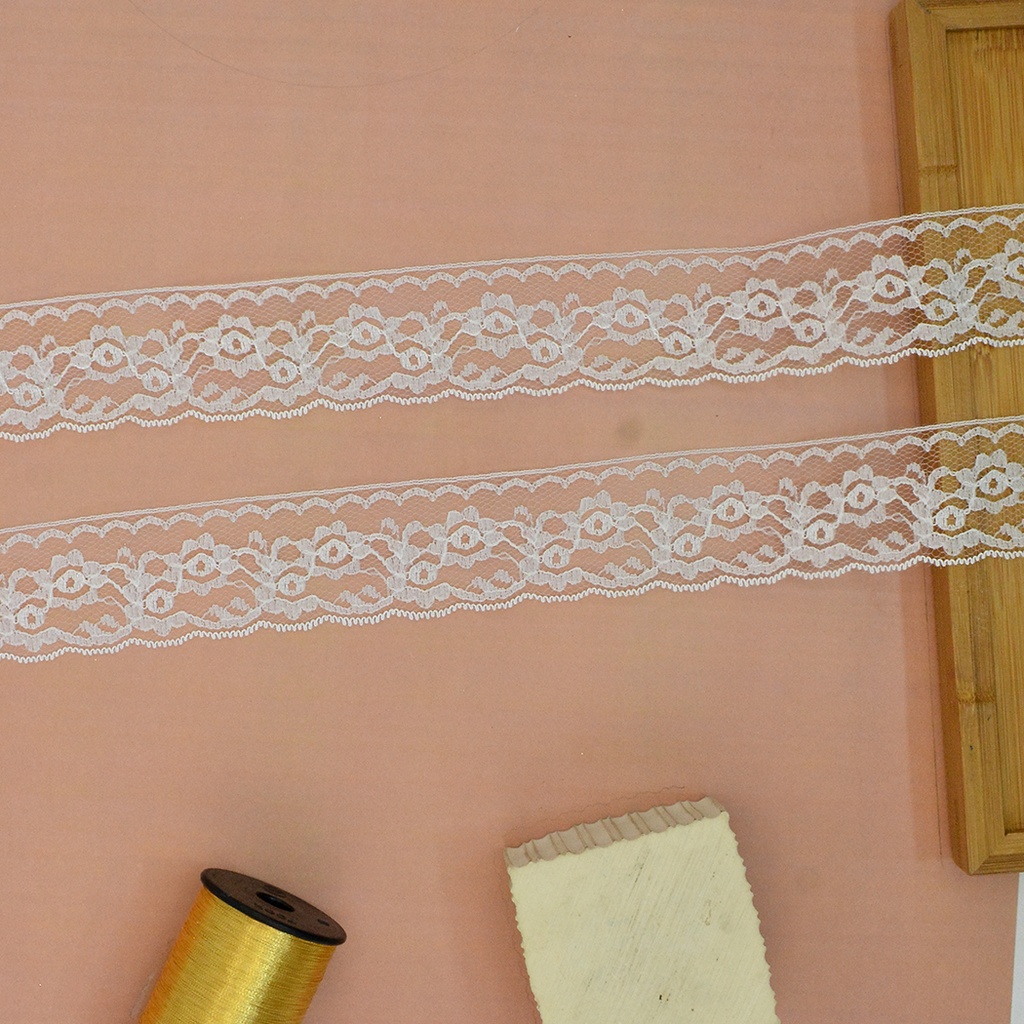 One Side Border Net Lace