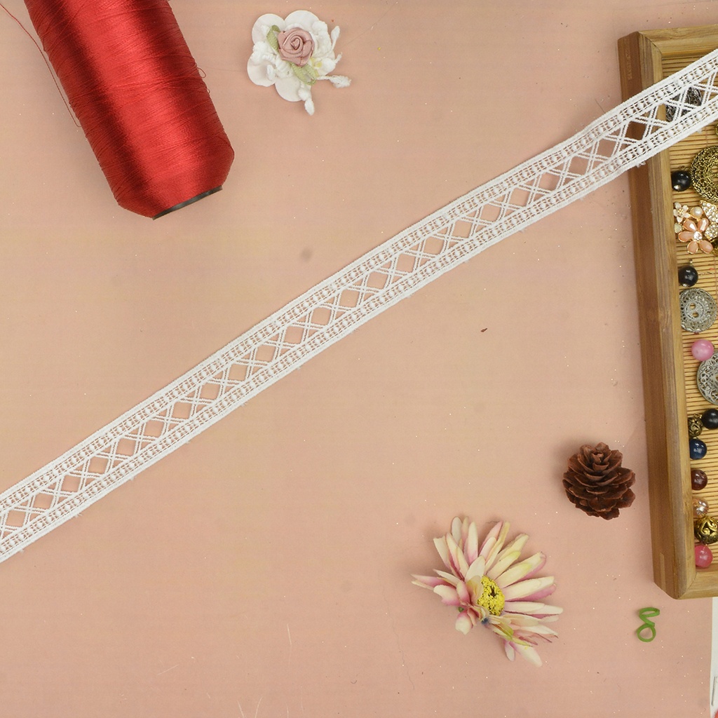 Double Side Border Shuttle Lace