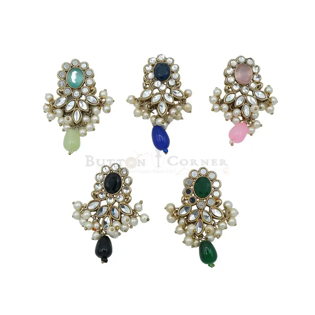 Gold Base Fancy Kundan Button