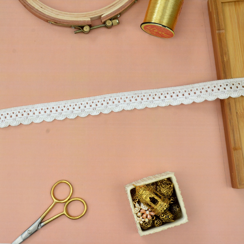 One Side Border Crochet Lace