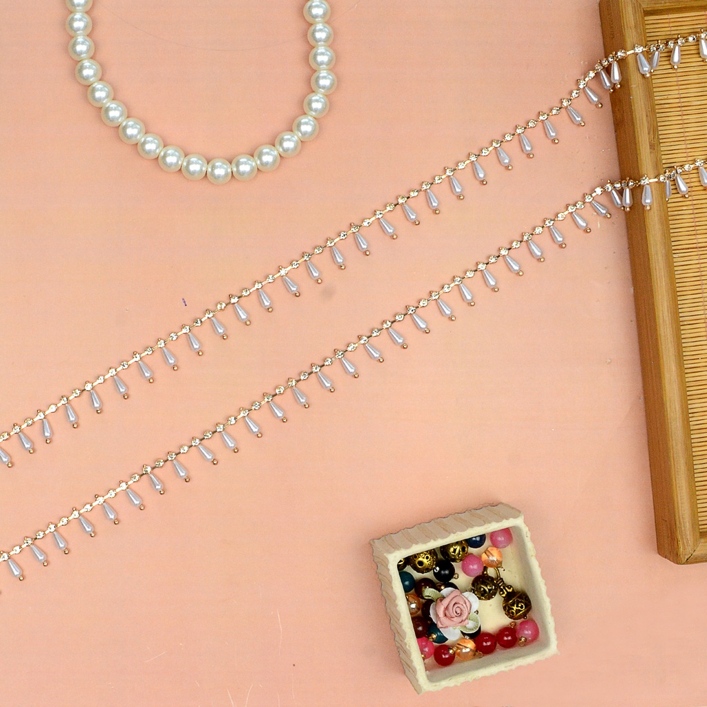 Rhinestone Drop Pearl Metal Hanging Lace