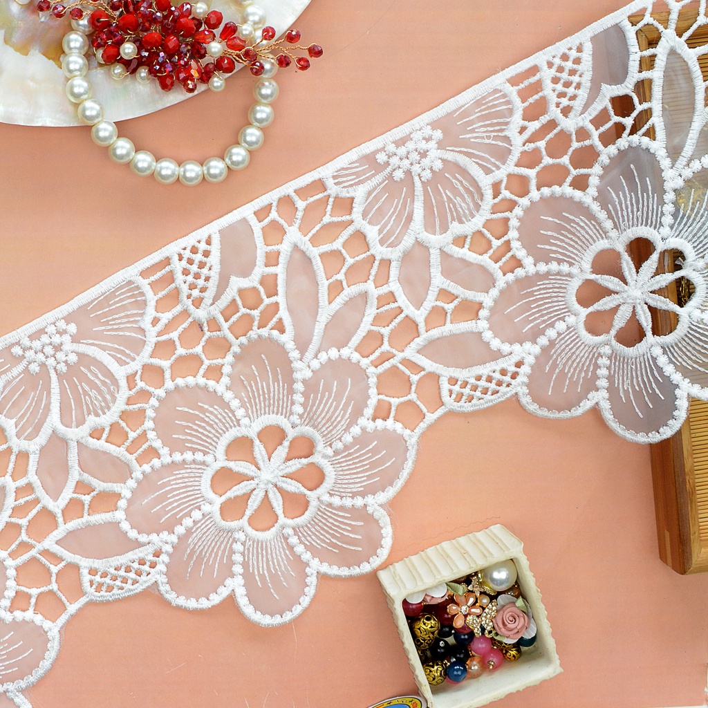 One Side Border Organza Lace