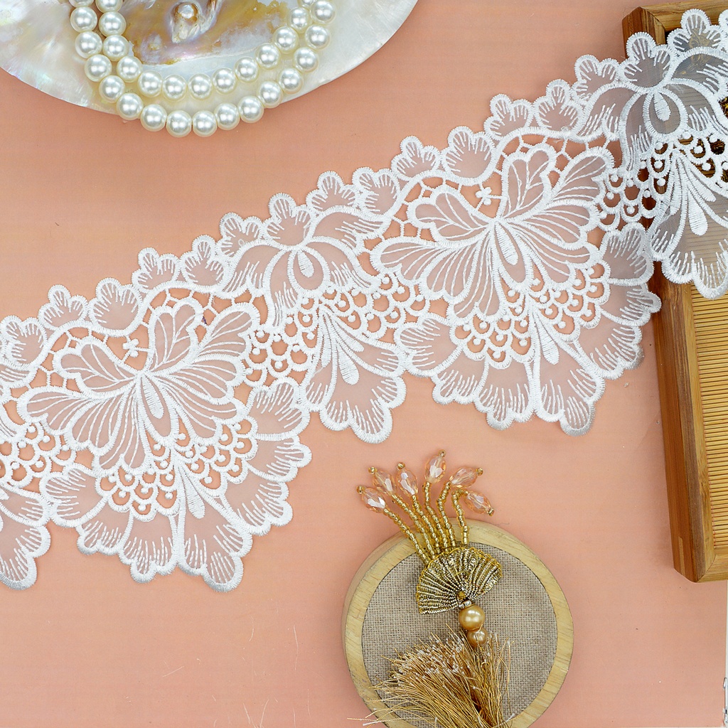 One Side Border Organza Lace