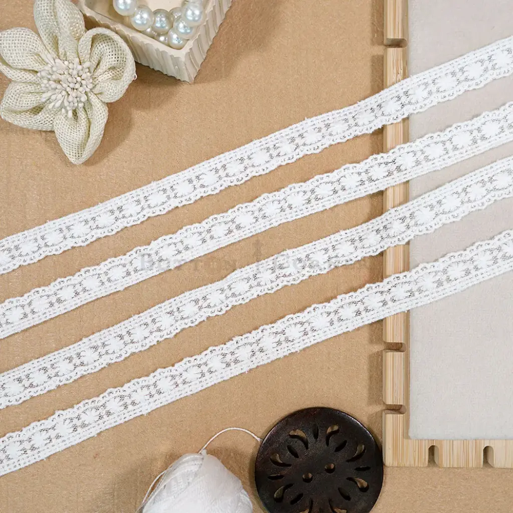 One Side Border Net Lace