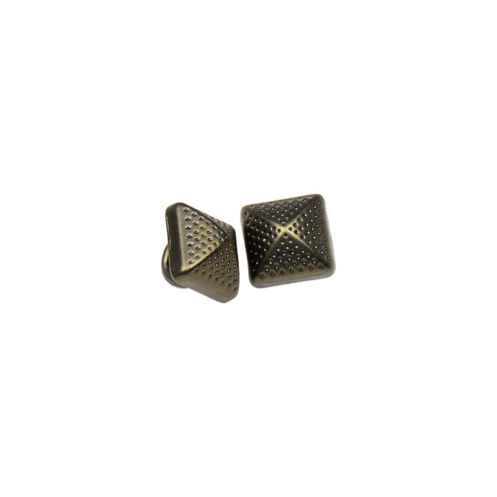 Pyramid Shape Doted Shank Button