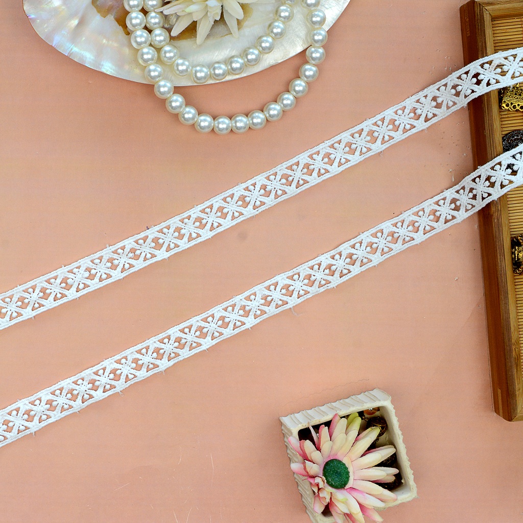 Double Side Border Shuttle Lace
