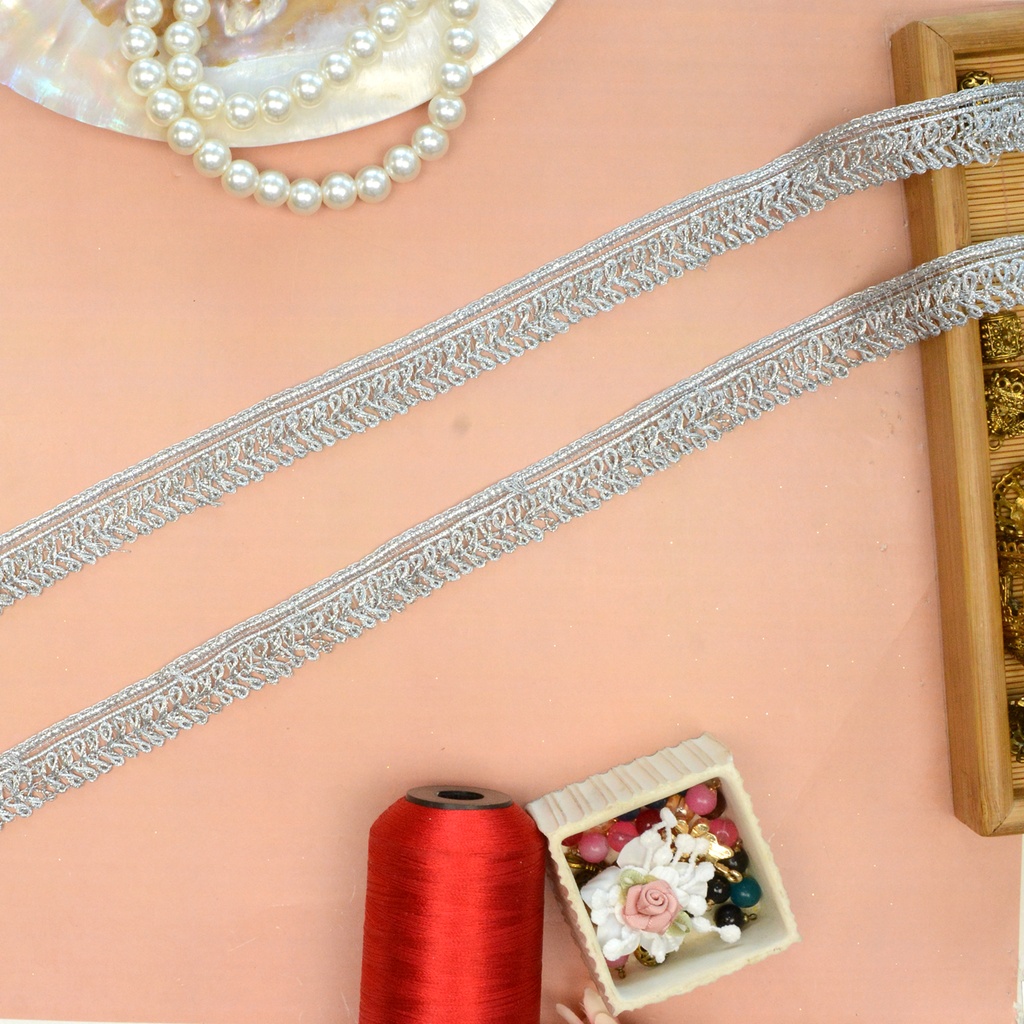 Fancy Metallic Yarn Gota Lace