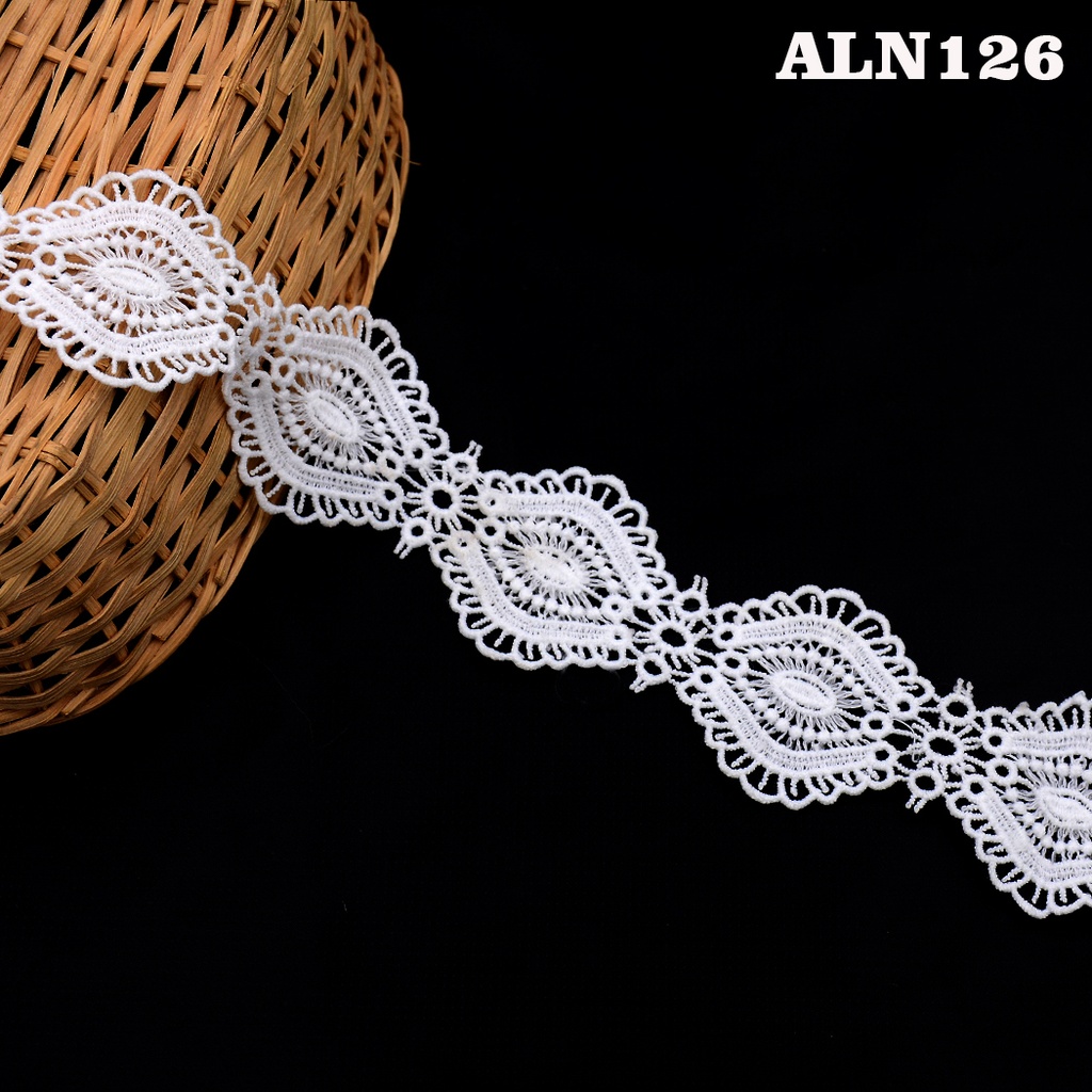 Double Side Border Shuttle Lace