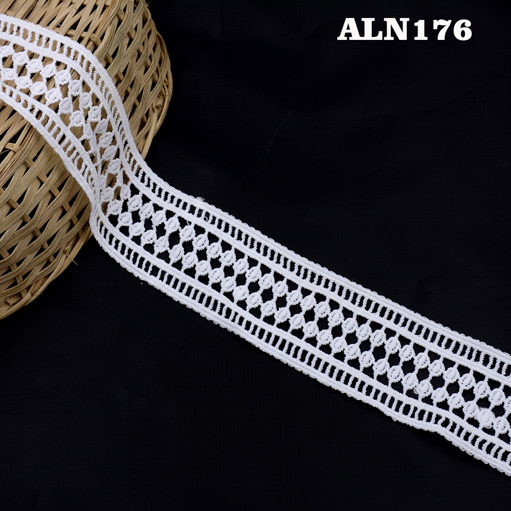 Double Side Border Shuttle Lace