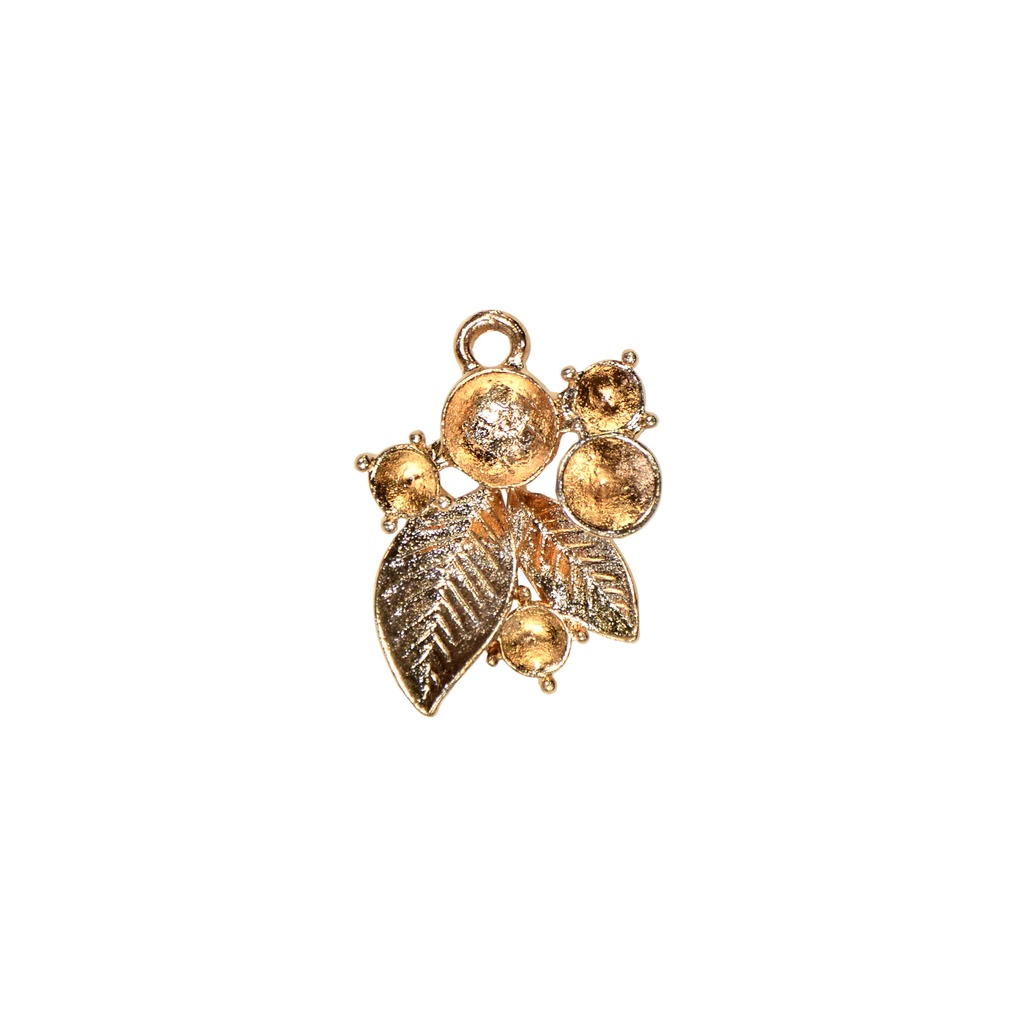 Vintage Style Leaf Pendant