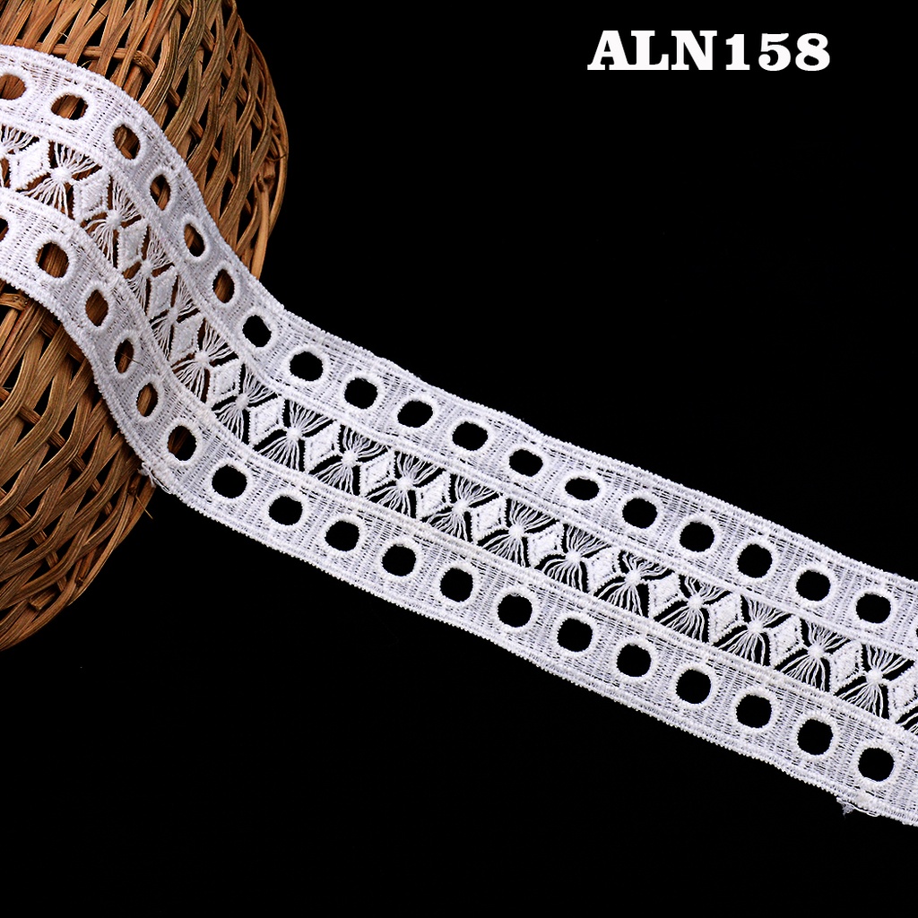 Double Side Border Shuttle Lace