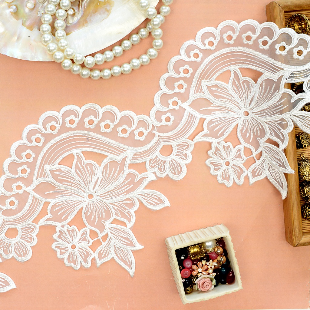 One Side Border Organza Lace