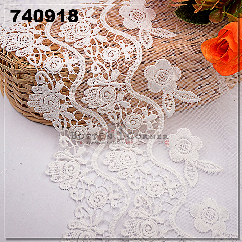 One Side Border Net Lace