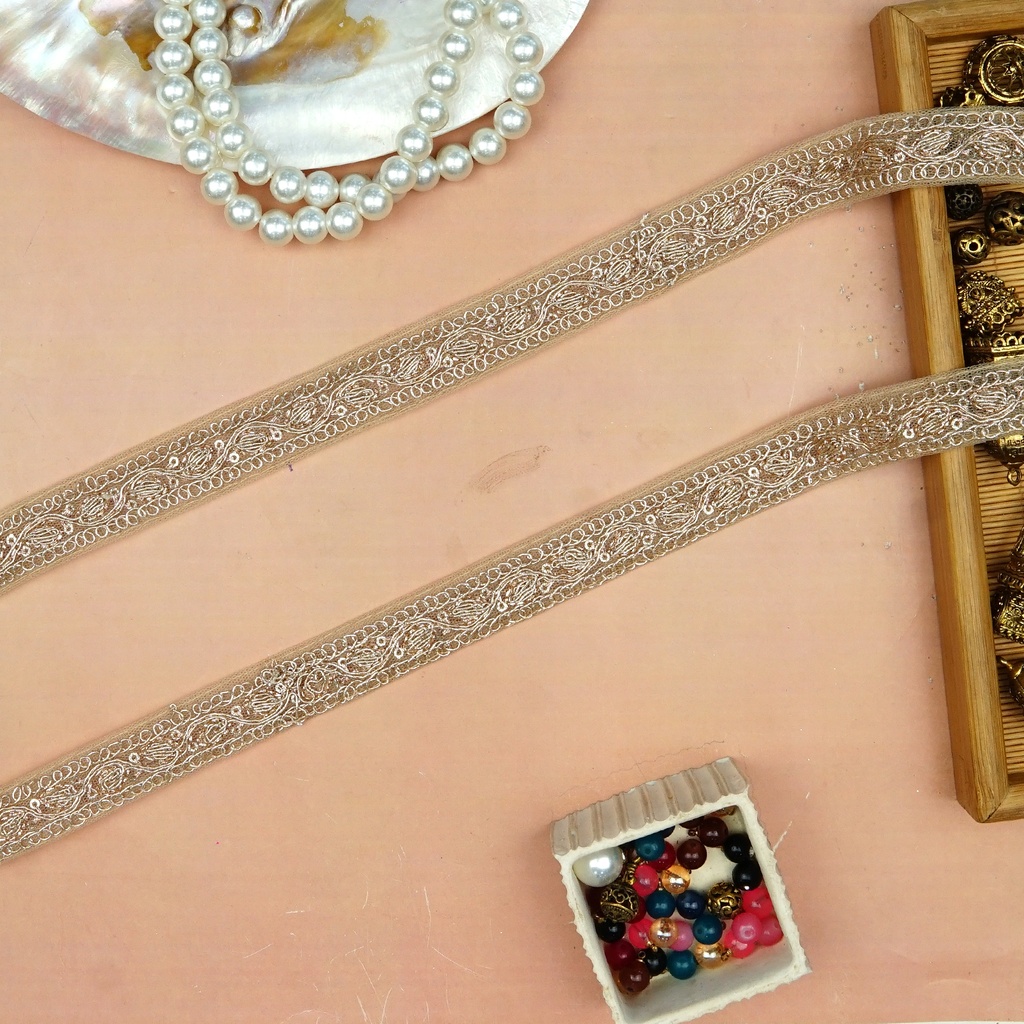 Fancy Metallic Yarn Gota Lace