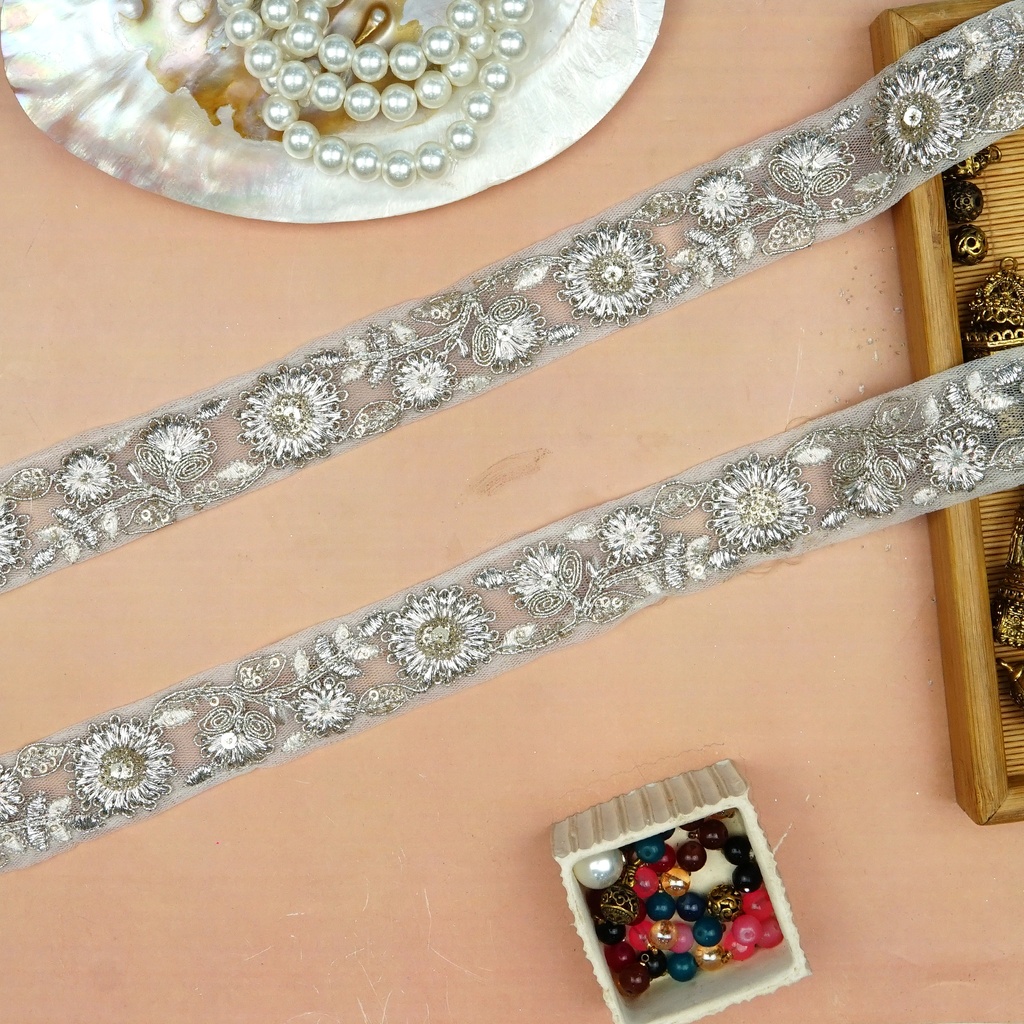 Fancy Metallic Yarn Sequence Lace